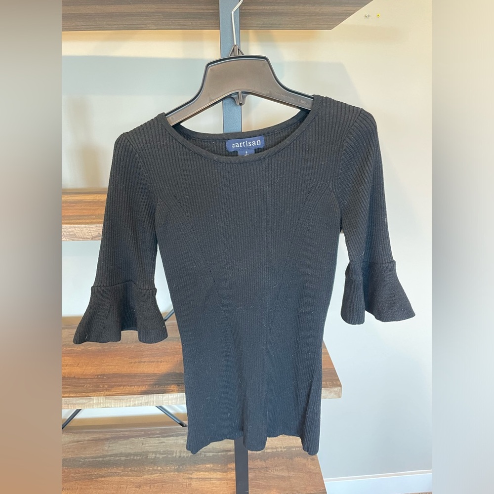 Black knitted and fitted ruffle sleeve Blouse